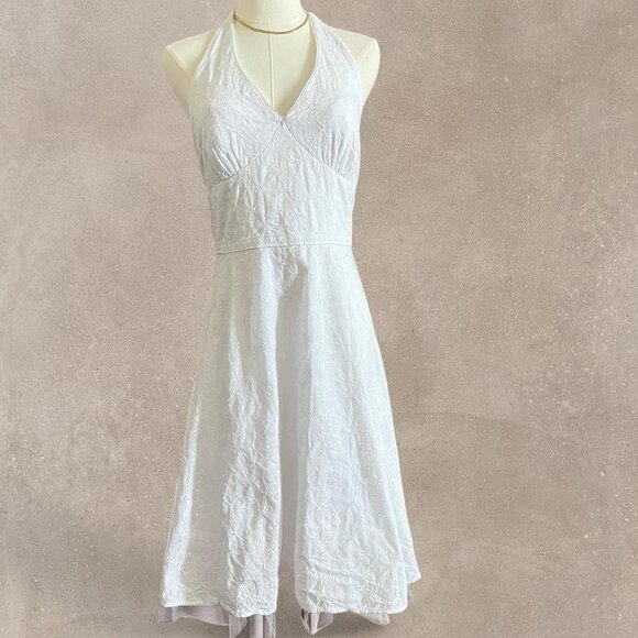 Vintage Laura White Lace Halter Backless Dress - Picture 1 of 6
